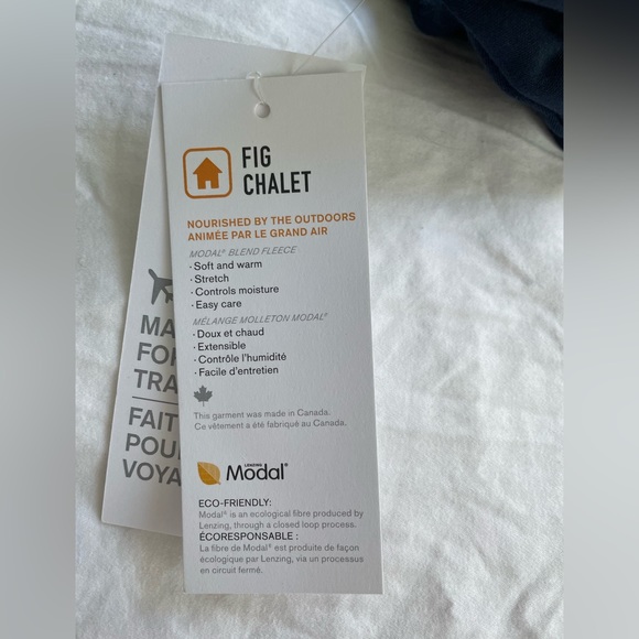 BNWT FIG Hoodie - Picture 3 of 3